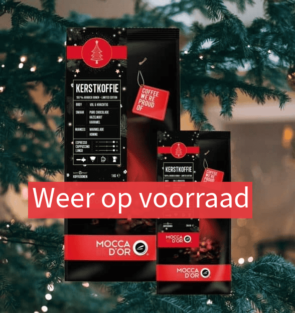 Kerstkoffie Mocca d'Or op voorraad, perfect voor de feestdagen, genieten van warme, aromatische koffie met kerstthema, online bestellen bij De Heeren van 17.